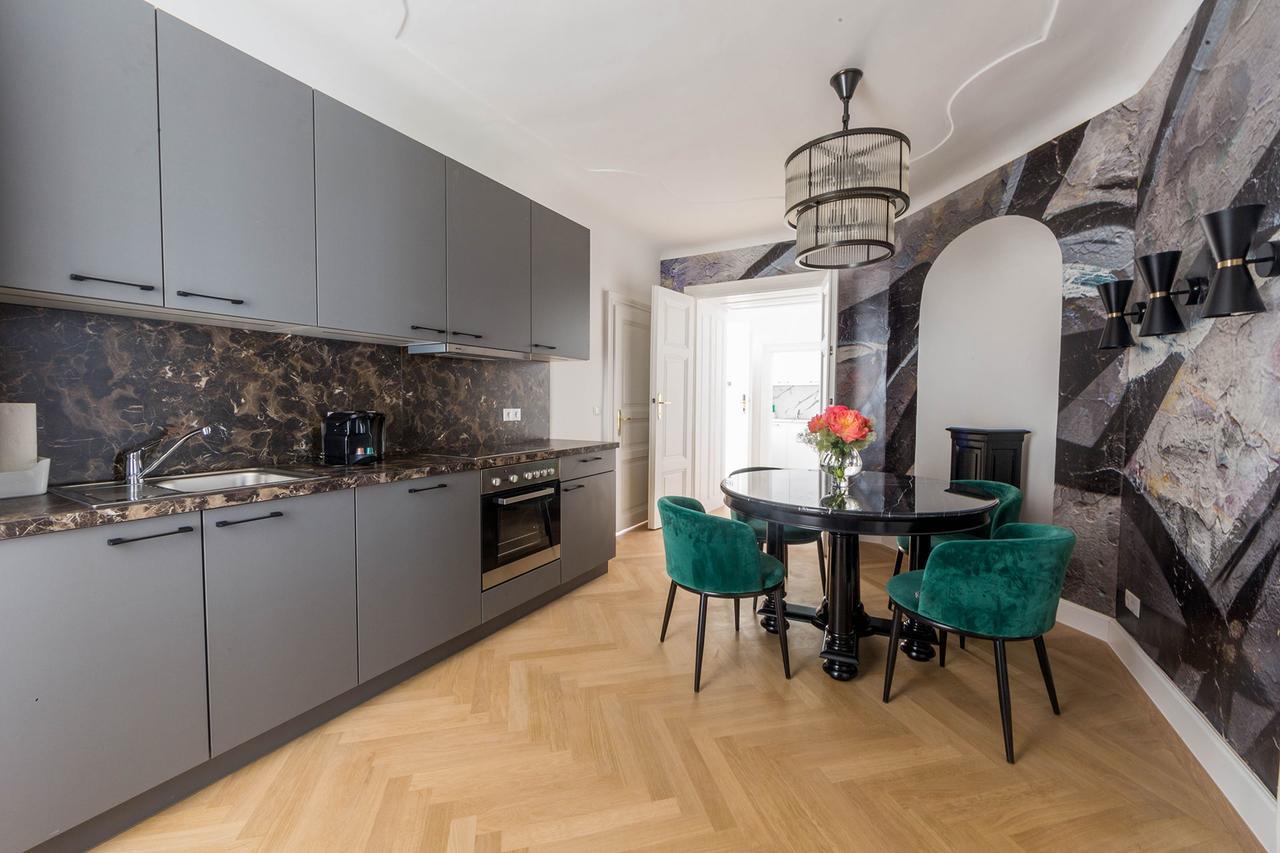 City Stay Vienna - Stephansdom ภายนอก รูปภาพ